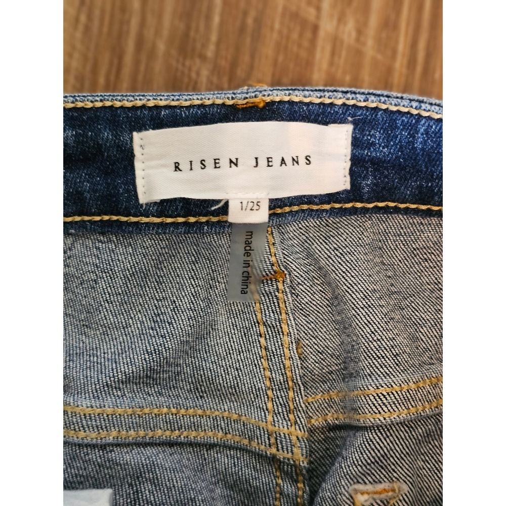 Risen Jeans Distressed Straight Leg Medium Wash Denim Raw Hem Size 1/25 - Picture 5 of 7